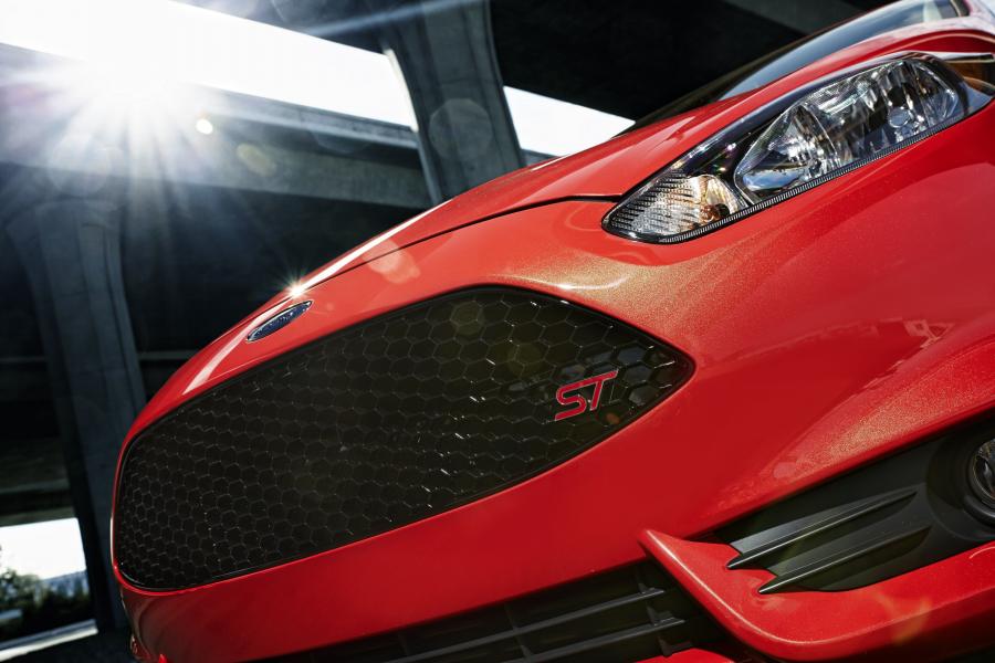  Ford Fiesta ST 2014 года  (US) (фото 44 из 78)